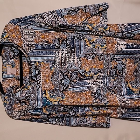 Chico's Tops - Chico’s Travelers 1/M Tunic Length Blue /Grey Pattern Top Stretchy